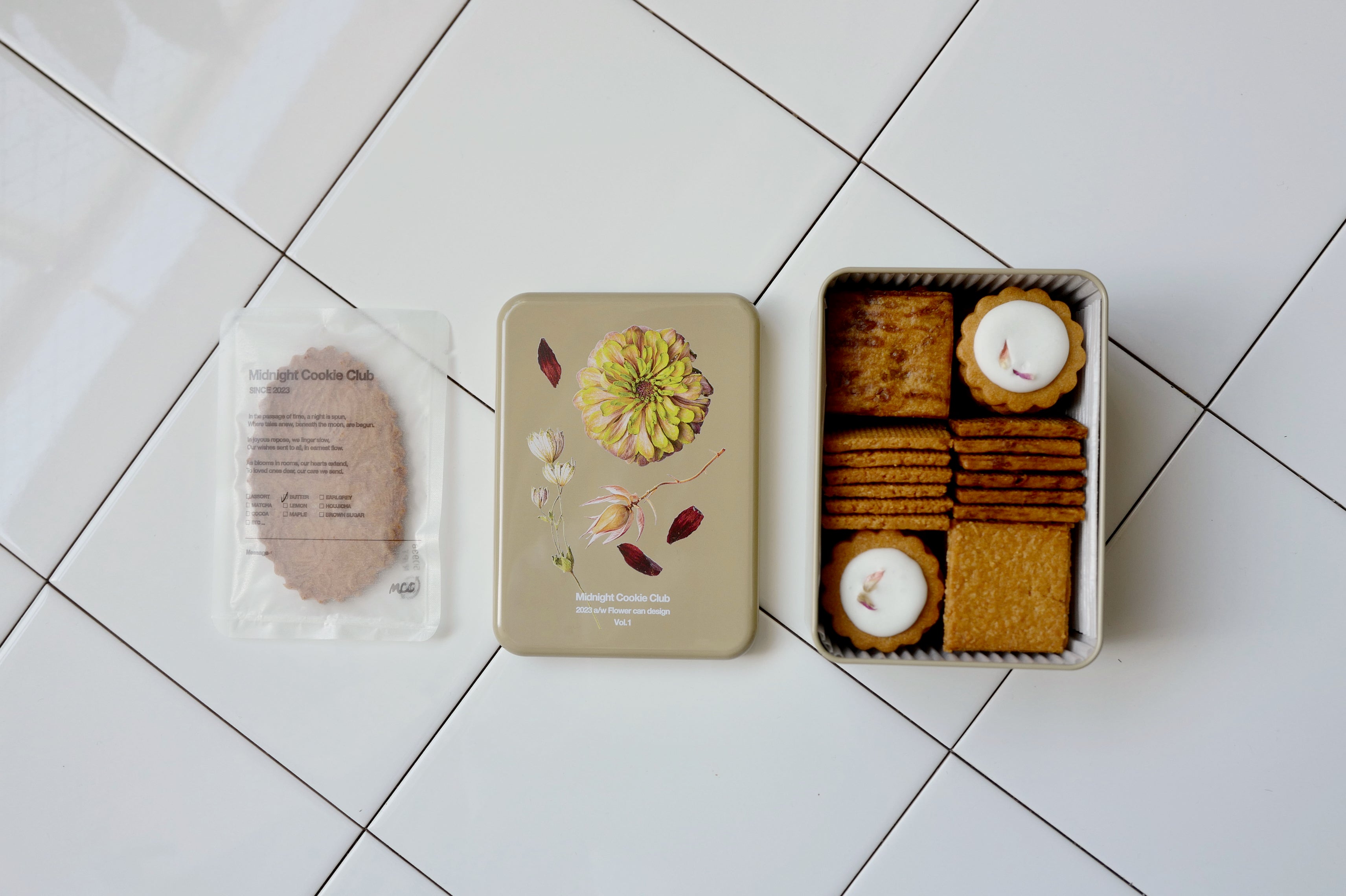 MCC  Flower Cookie Can《11/28発送分》