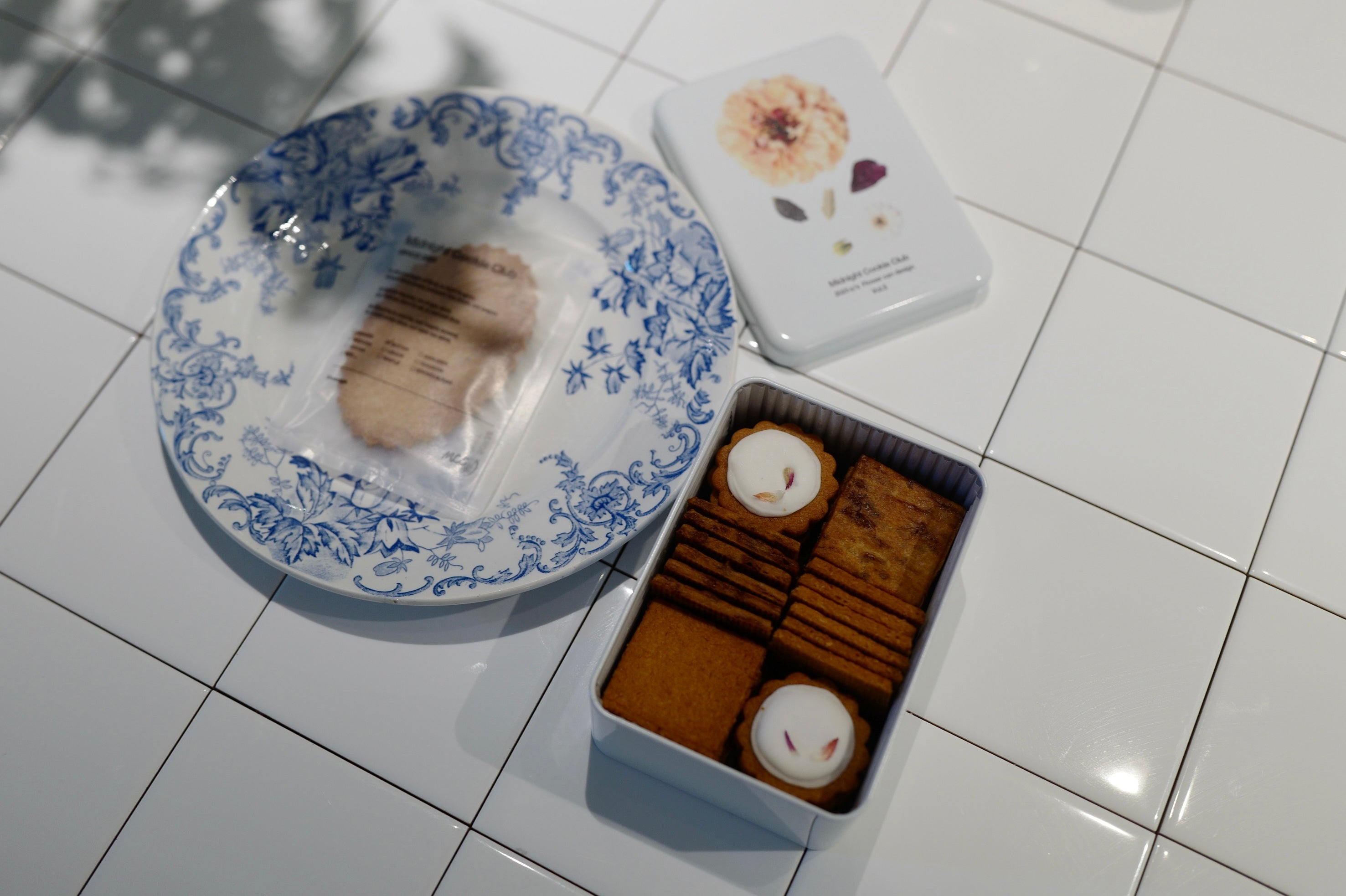 MCC  Flower Cookie Can《7/18発送分》