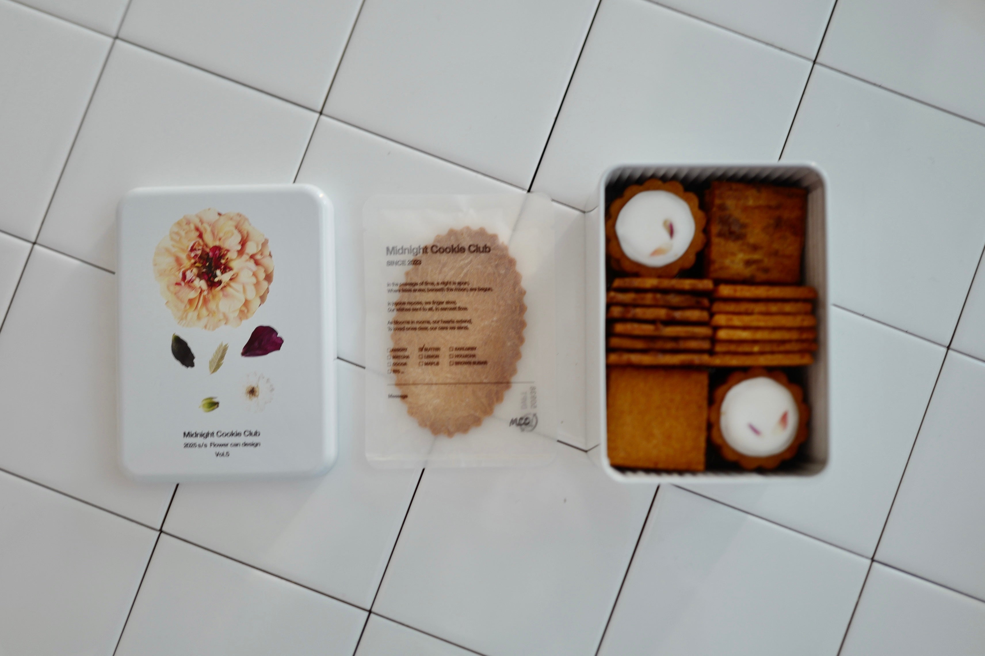 MCC  Flower Cookie Can《7/18発送分》